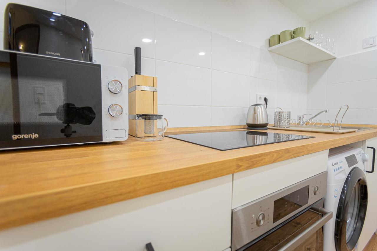 2 Bedroom Apartment In The Dob Street, Emerald 부다페스트 외부 사진