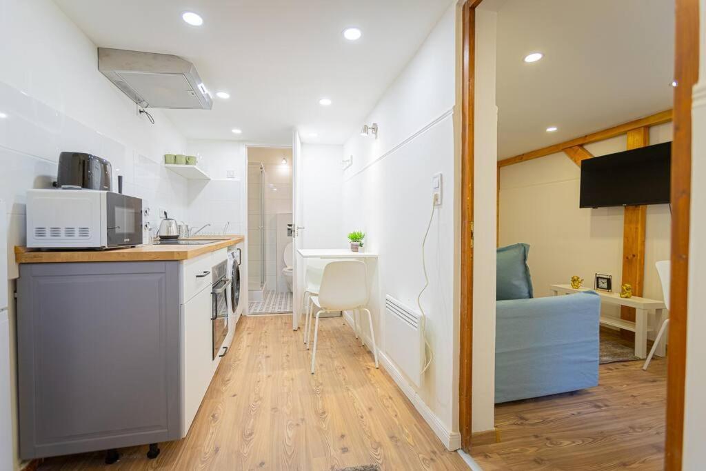 2 Bedroom Apartment In The Dob Street, Emerald 부다페스트 외부 사진